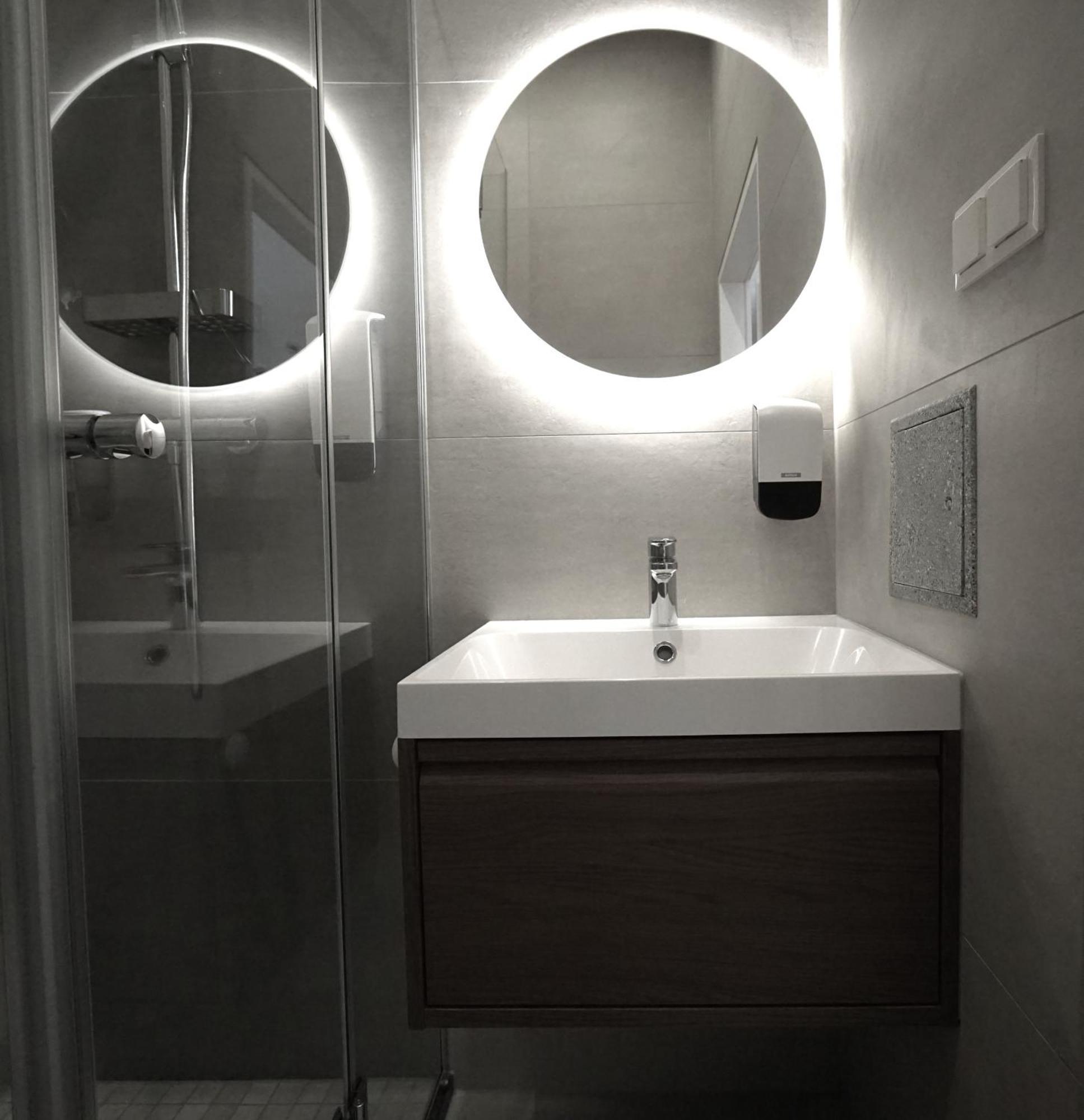 Viva La Vienna Apartments Екстер'єр фото